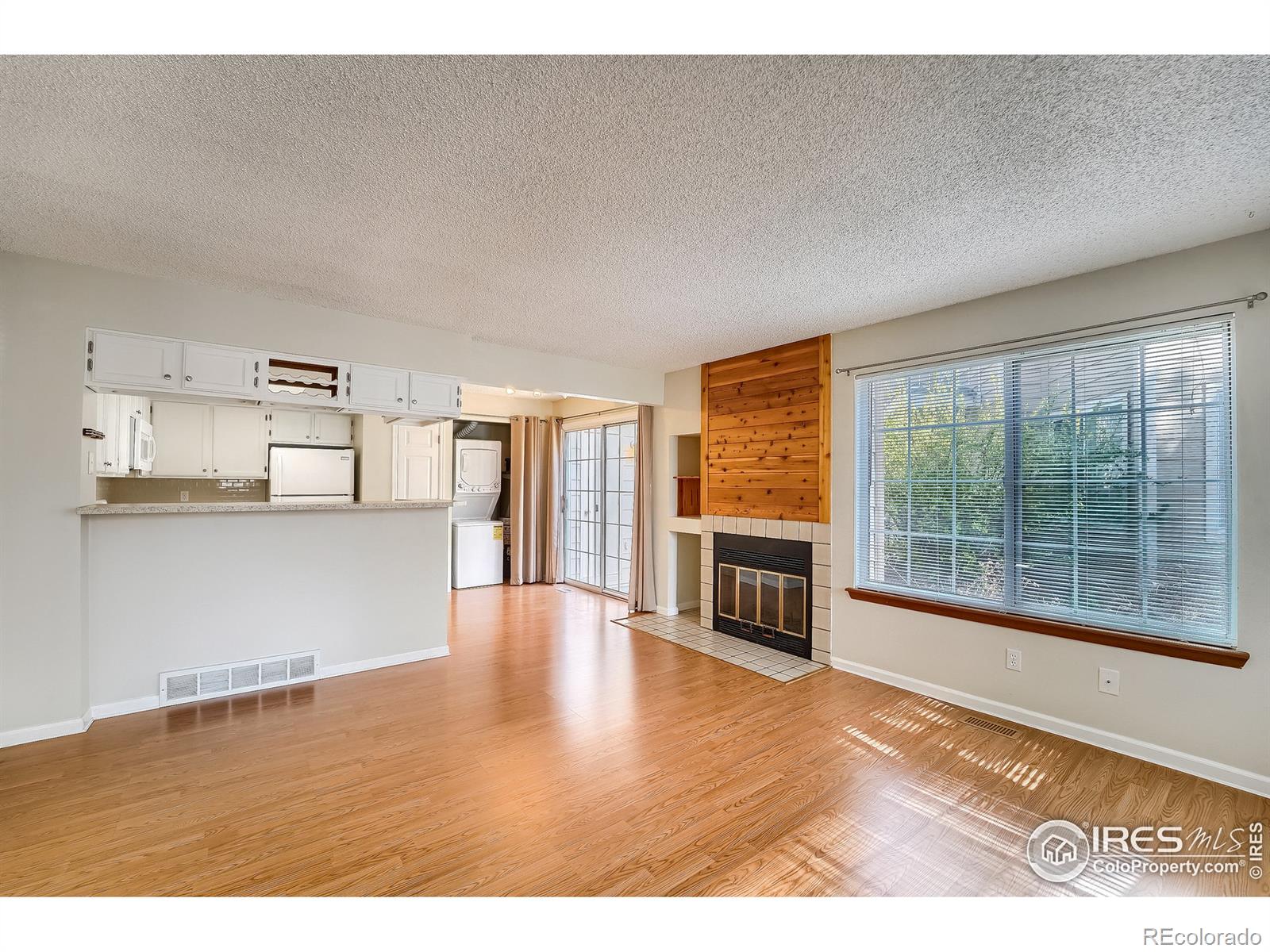 MLS Image #10 for 4887  white rock circle,boulder, Colorado