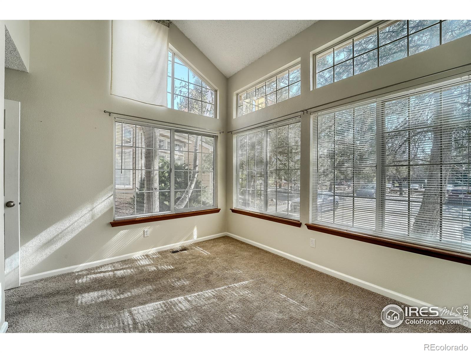 MLS Image #25 for 4887  white rock circle,boulder, Colorado