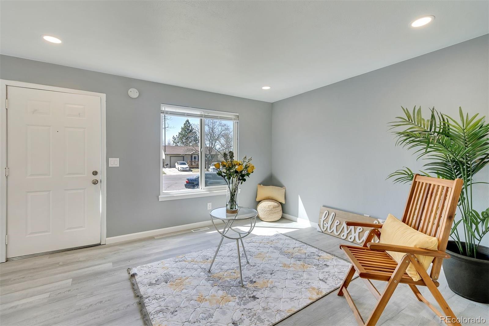 MLS Image #5 for 3883 s truckee court,aurora, Colorado