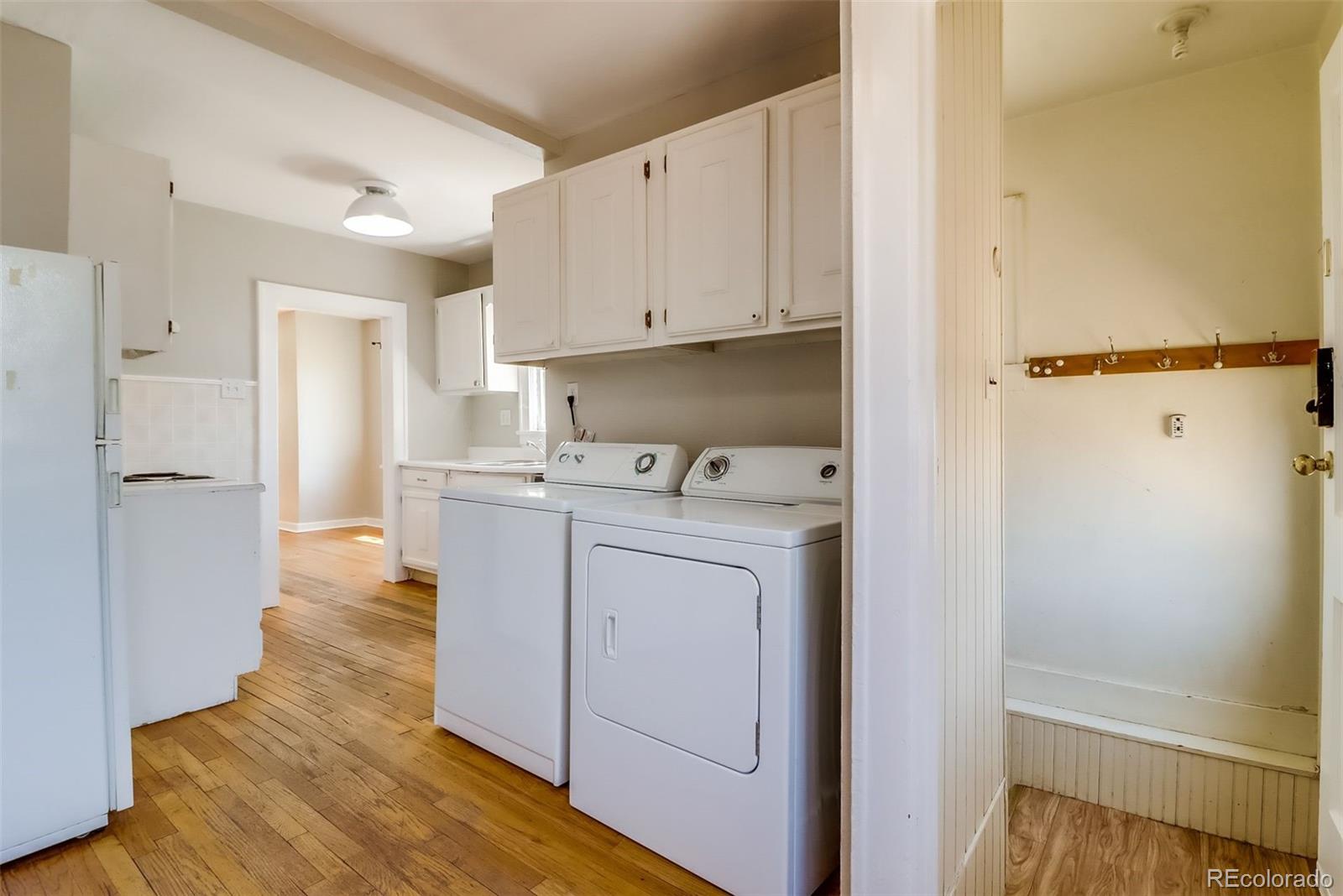 MLS Image #11 for 2295 s downing street,denver, Colorado