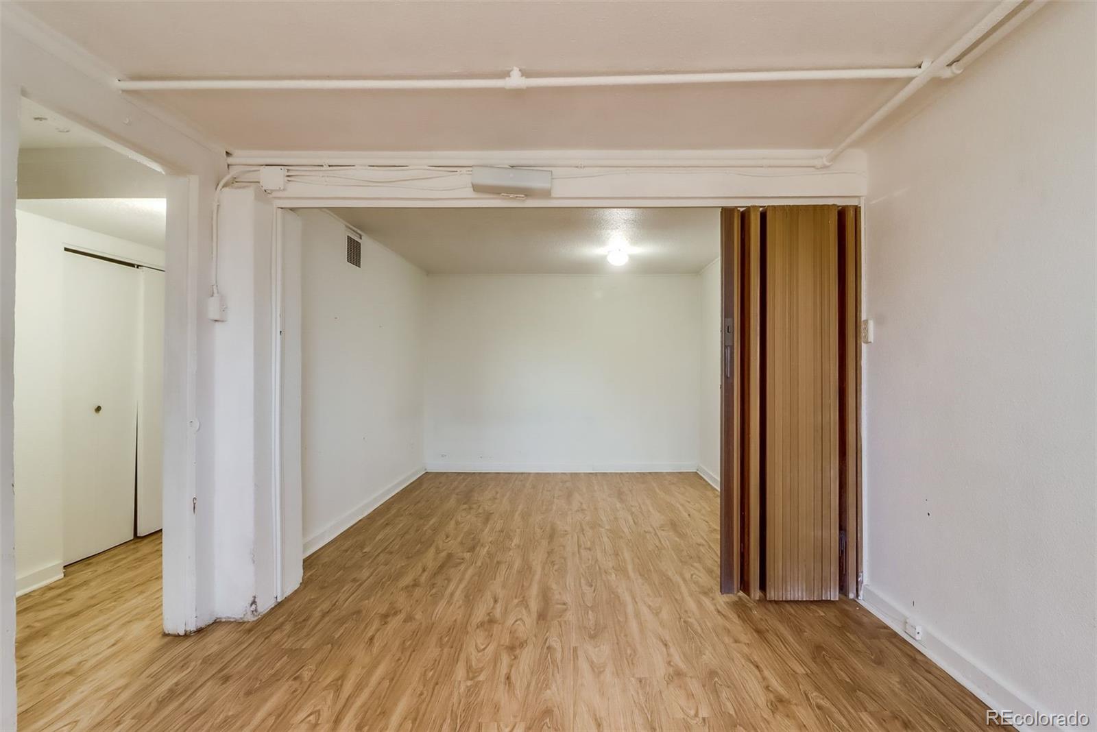 MLS Image #21 for 2295 s downing street,denver, Colorado