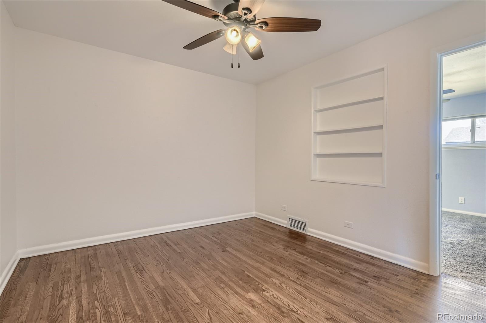 MLS Image #15 for 2305 s knox ,denver, Colorado