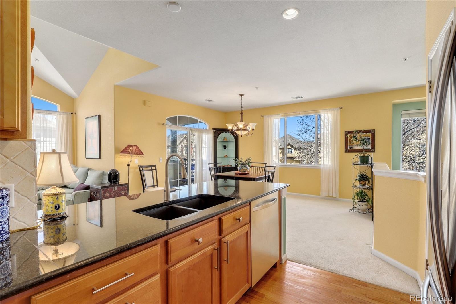 MLS Image #11 for 9970 w jewell avenue,lakewood, Colorado