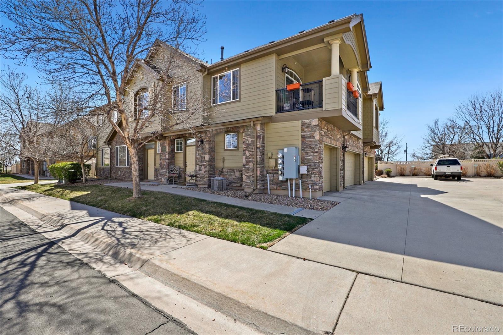 MLS Image #3 for 9970 w jewell avenue,lakewood, Colorado