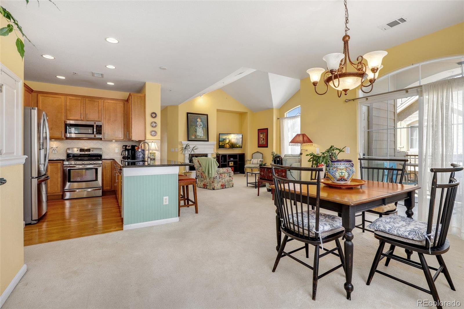 MLS Image #6 for 9970 w jewell avenue,lakewood, Colorado