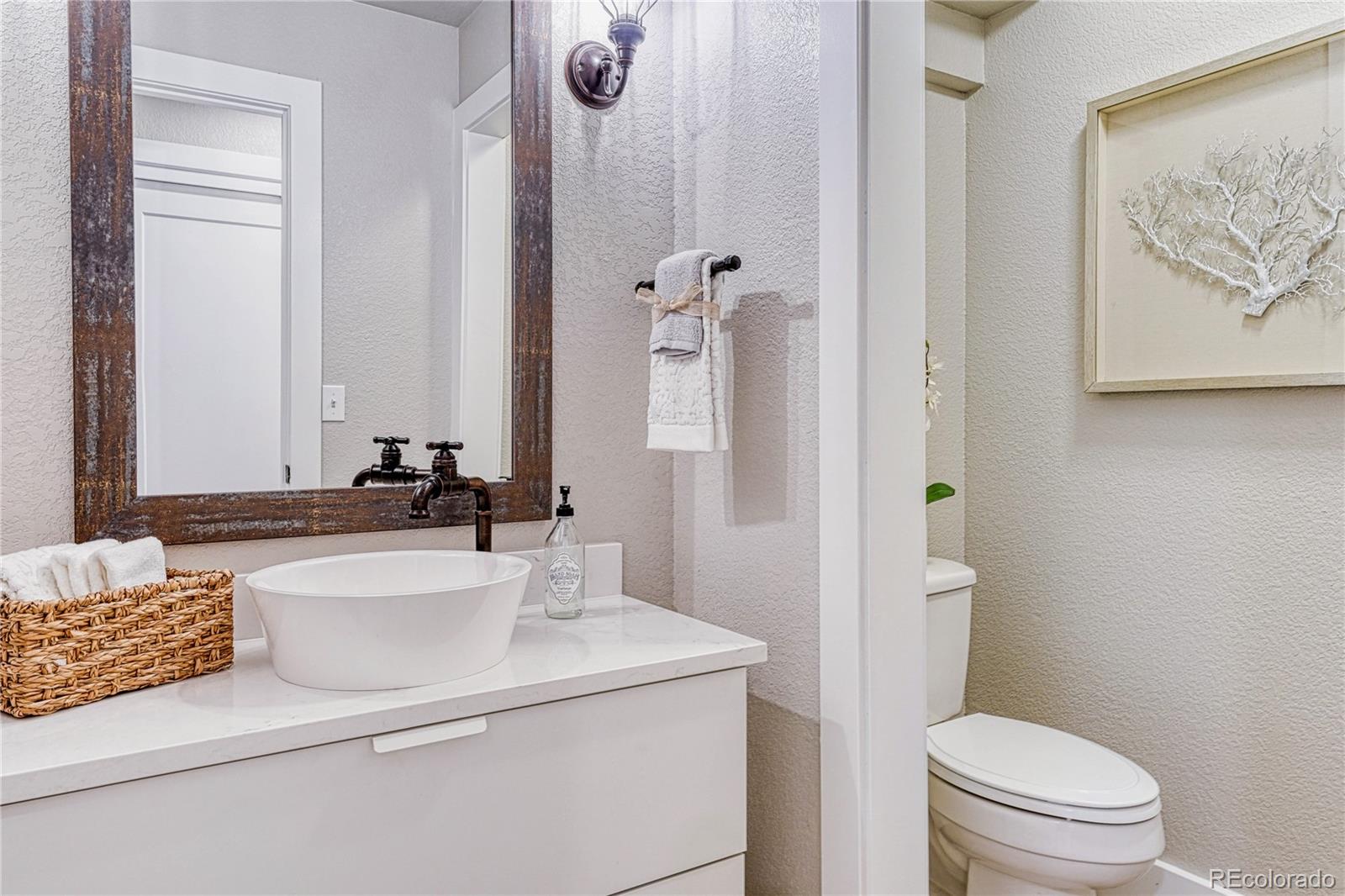 MLS Image #18 for 26218 e long avenue,aurora, Colorado