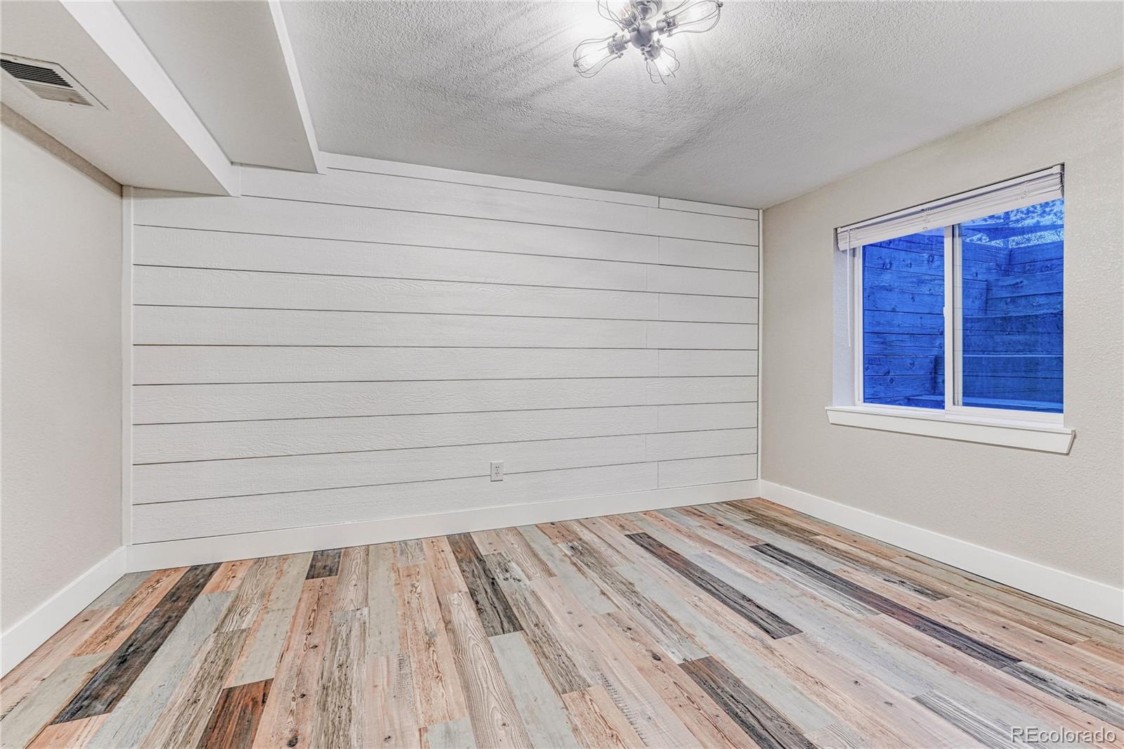 MLS Image #32 for 26218 e long avenue,aurora, Colorado