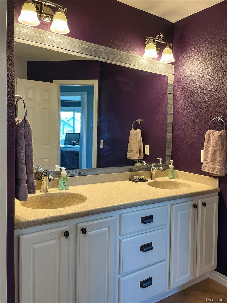 MLS Image #26 for 10536 w walker place,littleton, Colorado