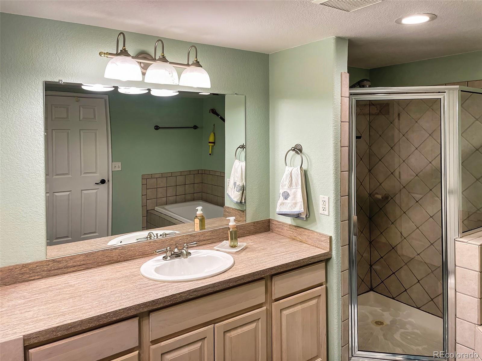 MLS Image #34 for 10536 w walker place,littleton, Colorado