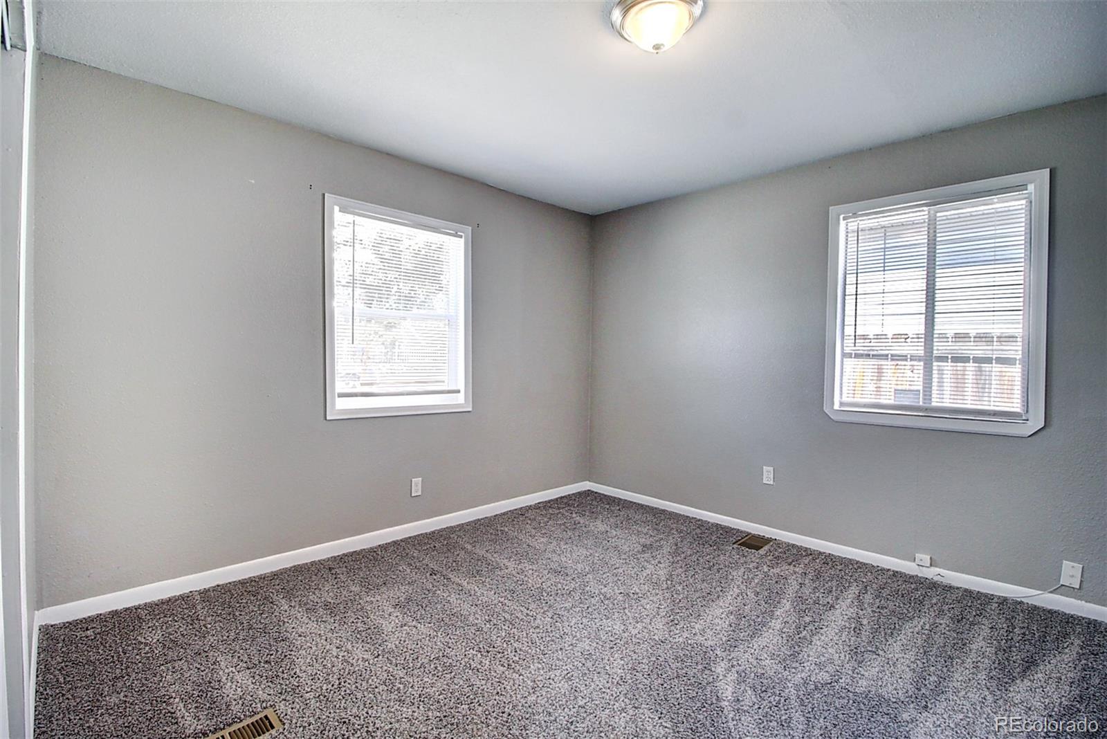 MLS Image #14 for 9016  mandel street,federal heights, Colorado
