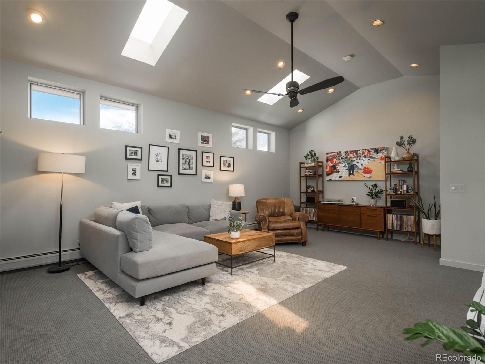 MLS Image #11 for 220 s krameria street,denver, Colorado