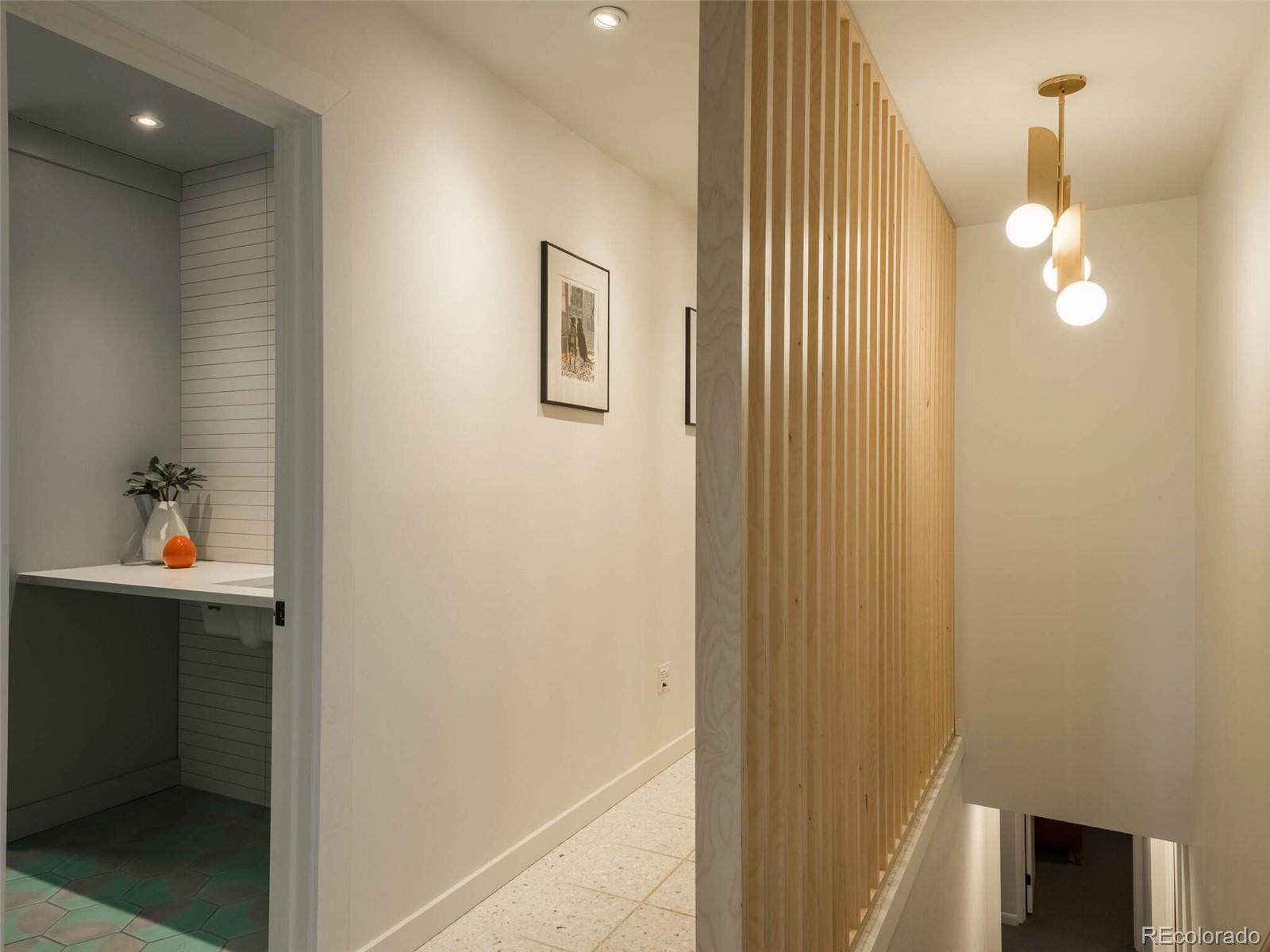 MLS Image #18 for 220 s krameria street,denver, Colorado