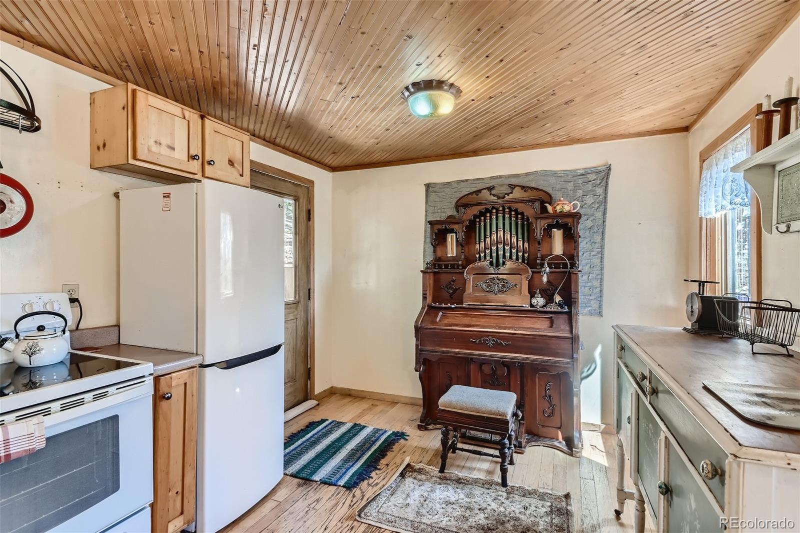 MLS Image #8 for 34089  lyttle dowdle drive,golden, Colorado
