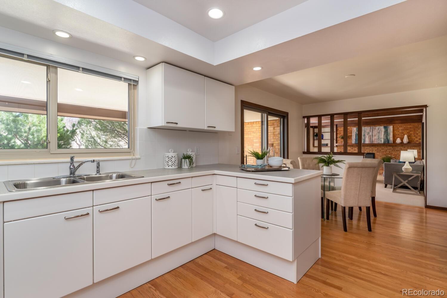 MLS Image #6 for 64 s flora way,golden, Colorado