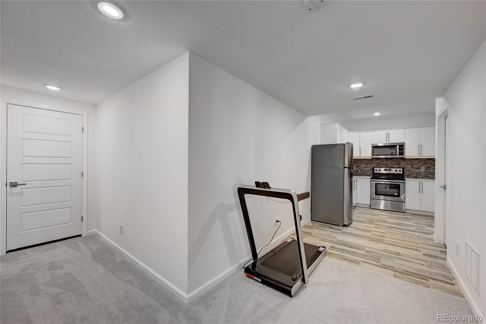MLS Image #29 for 27222 e frost place,aurora, Colorado