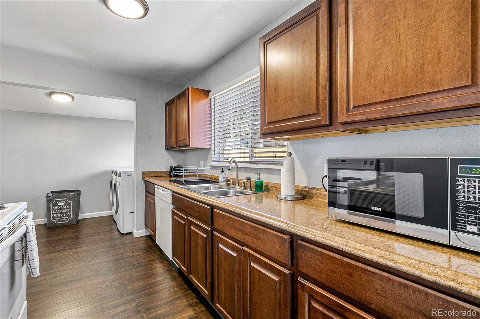 MLS Image #12 for 1189 s julian street,denver, Colorado