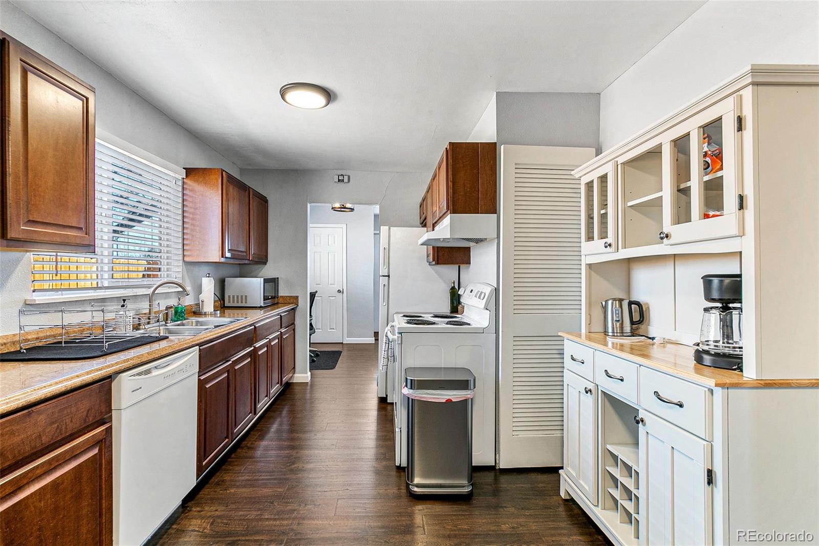 MLS Image #14 for 1189 s julian street,denver, Colorado