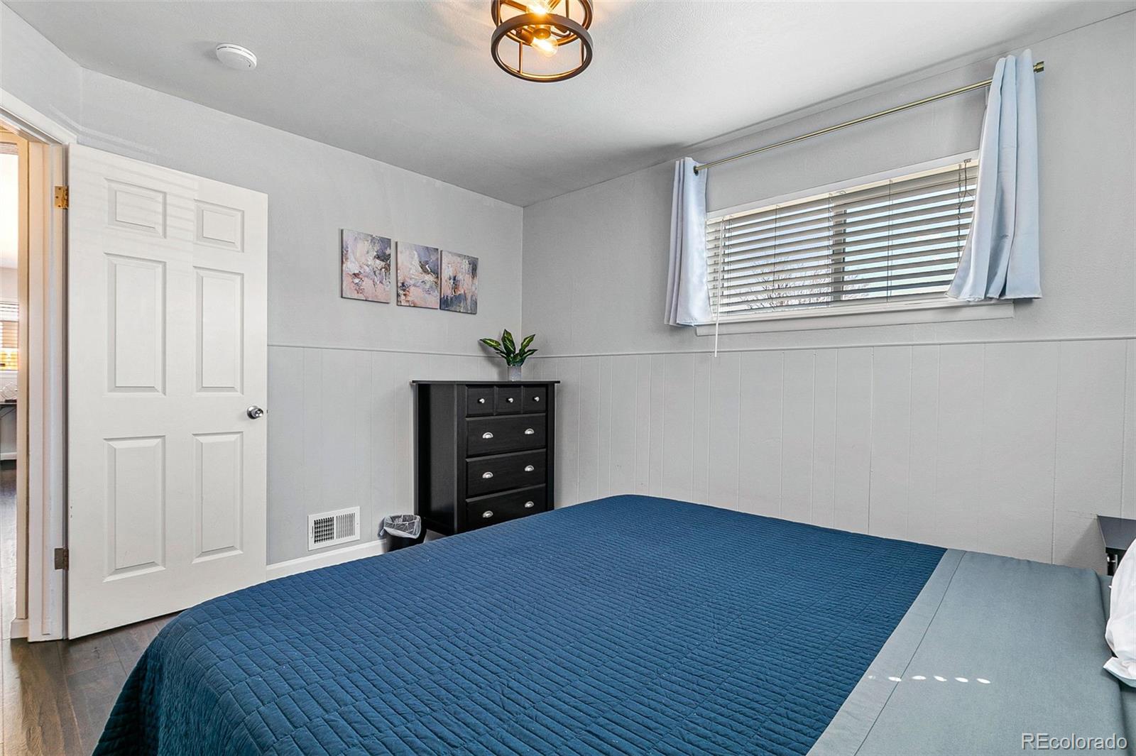 MLS Image #18 for 1189 s julian street,denver, Colorado