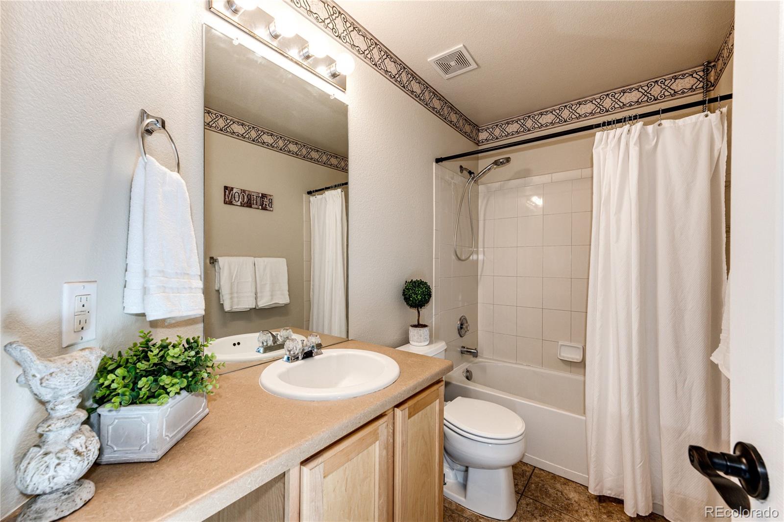 MLS Image #5 for 16665 e auburn hills drive,parker, Colorado
