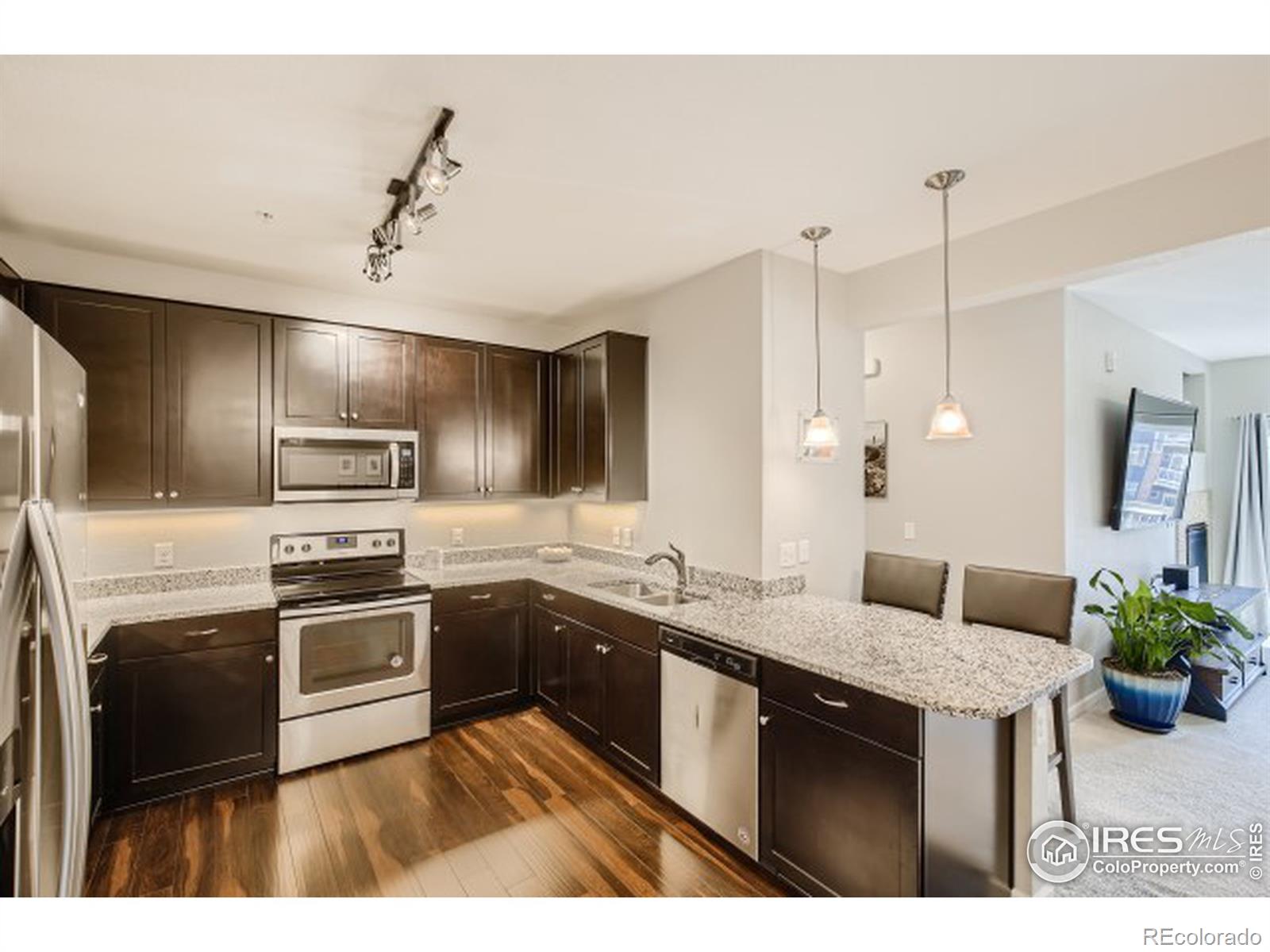 MLS Image #5 for 804  summer hawk drive,longmont, Colorado
