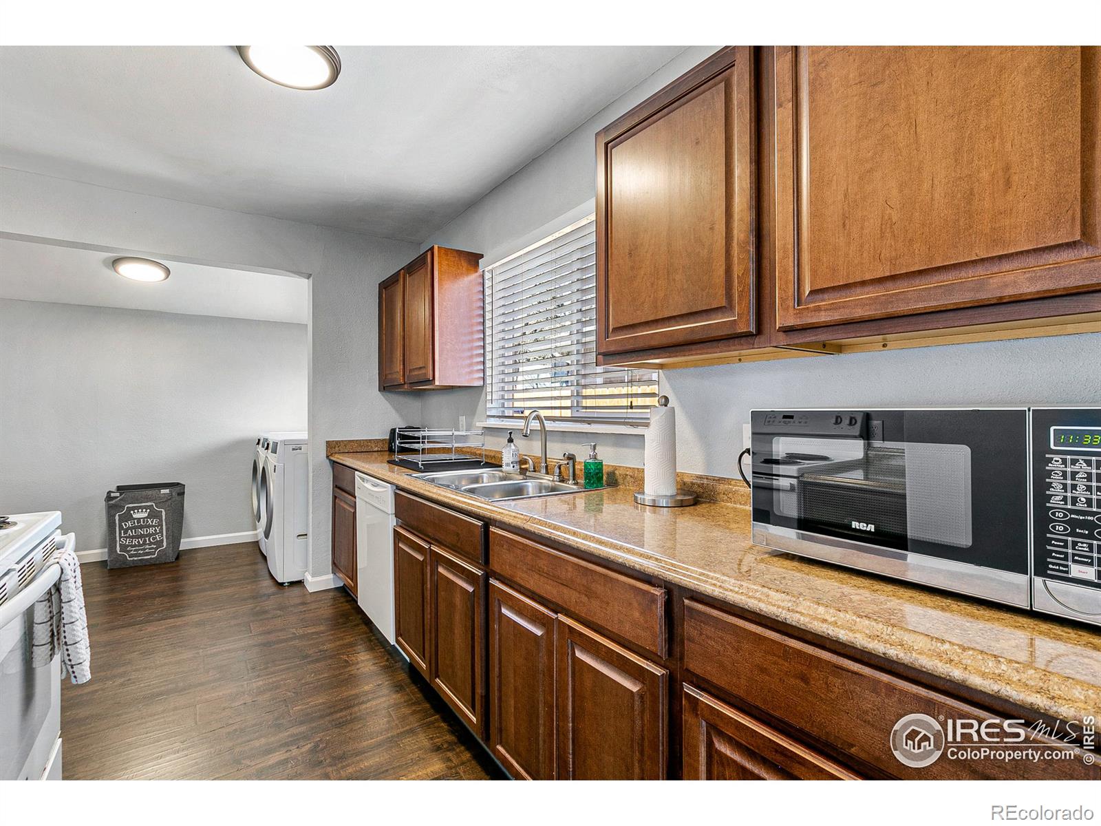 MLS Image #12 for 1189 s julian street,denver, Colorado