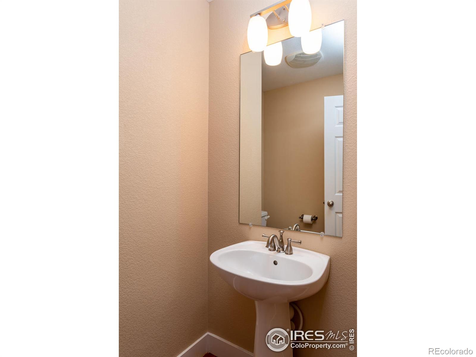MLS Image #13 for 5471 w 97th place,westminster, Colorado