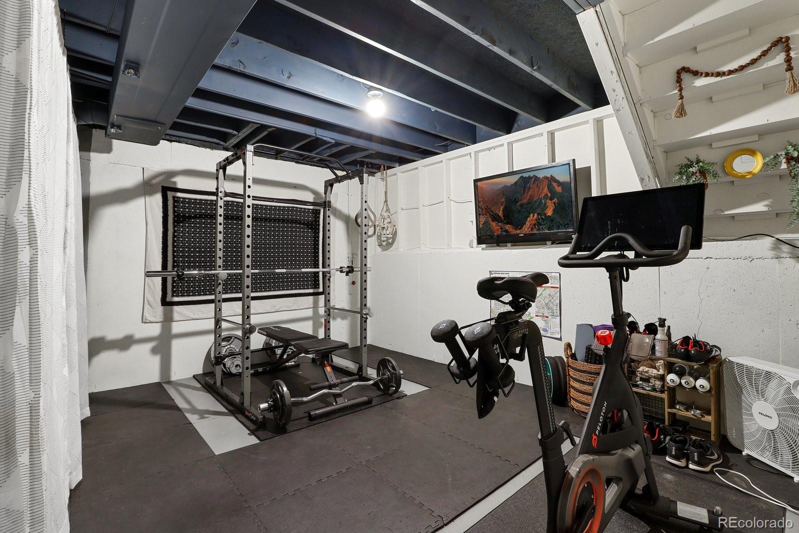 MLS Image #24 for 11985 e cornell circle,aurora, Colorado