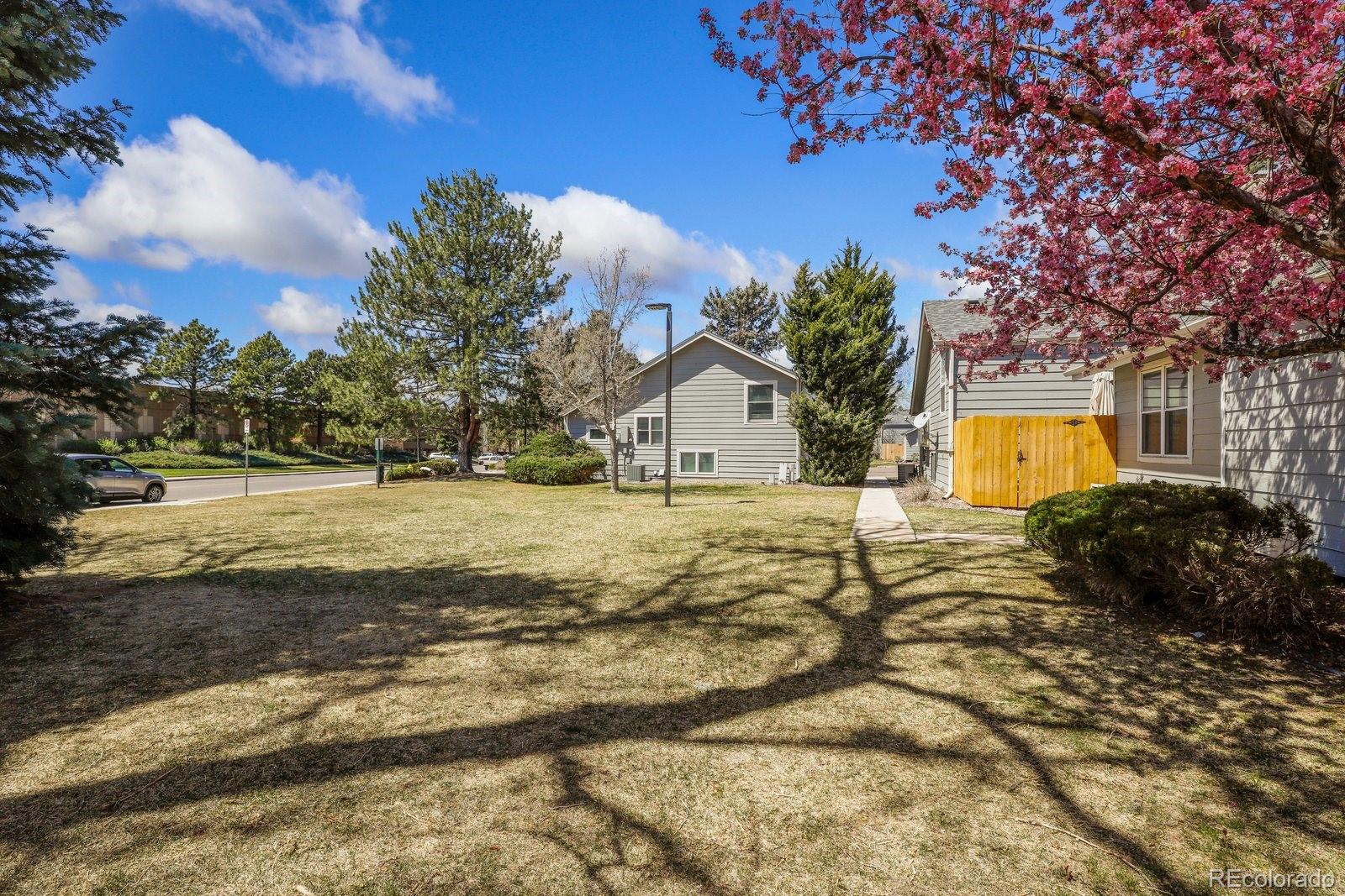MLS Image #32 for 11985 e cornell circle,aurora, Colorado