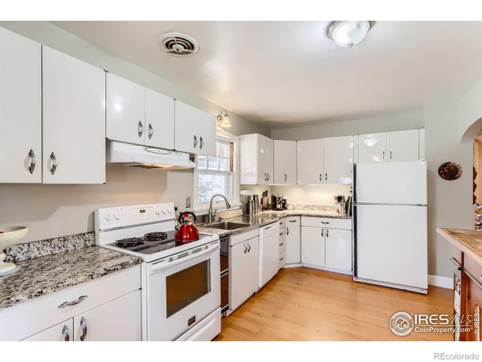 MLS Image #8 for 1306  9th avenue,longmont, Colorado