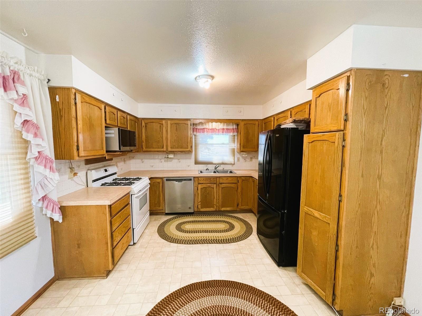 MLS Image #23 for 69554  county road 41 ,arriba, Colorado
