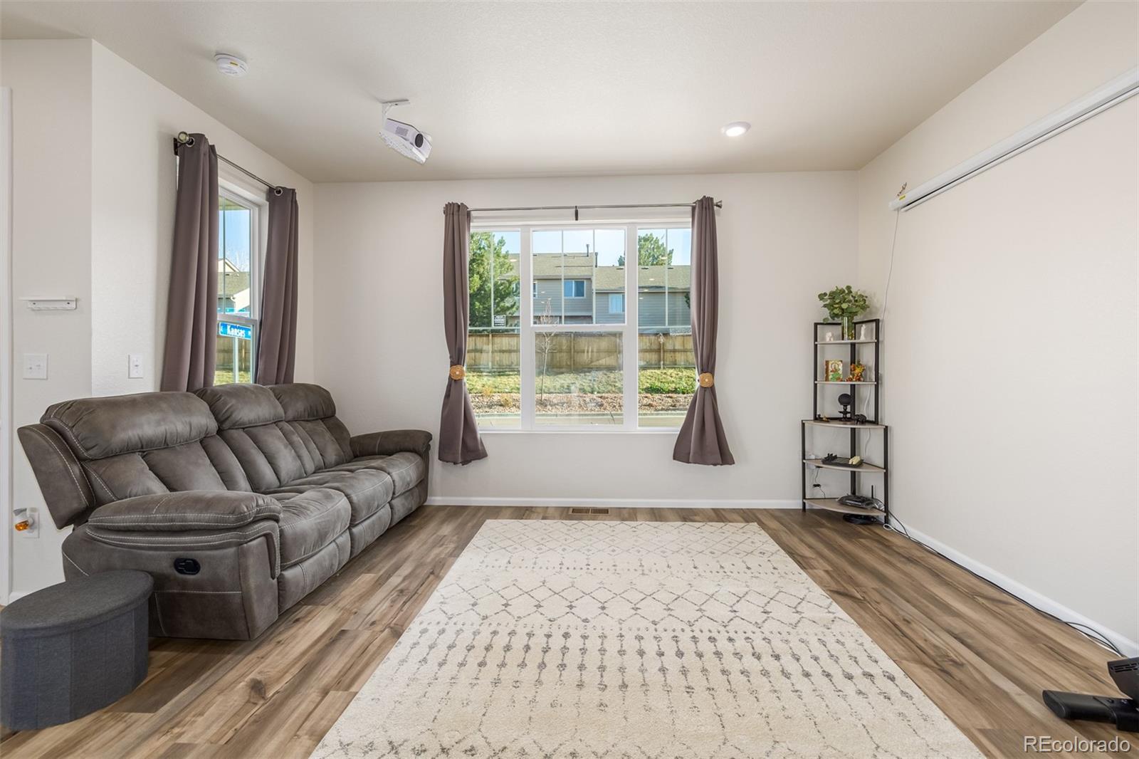 MLS Image #5 for 18393 e arizona place,aurora, Colorado