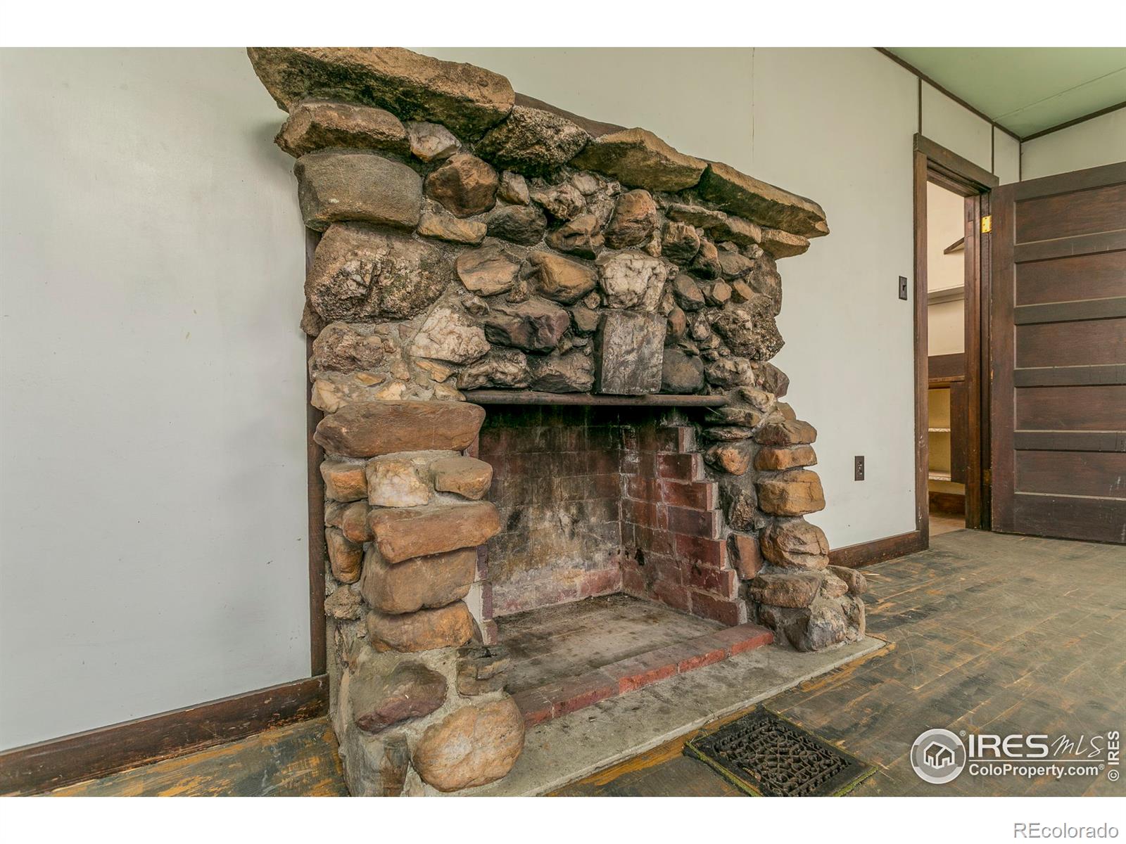 MLS Image #4 for 1298  highway 72 ,golden, Colorado
