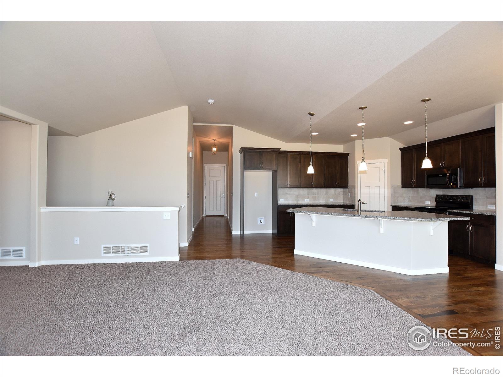 MLS Image #5 for 72  lakeview circle,fort morgan, Colorado