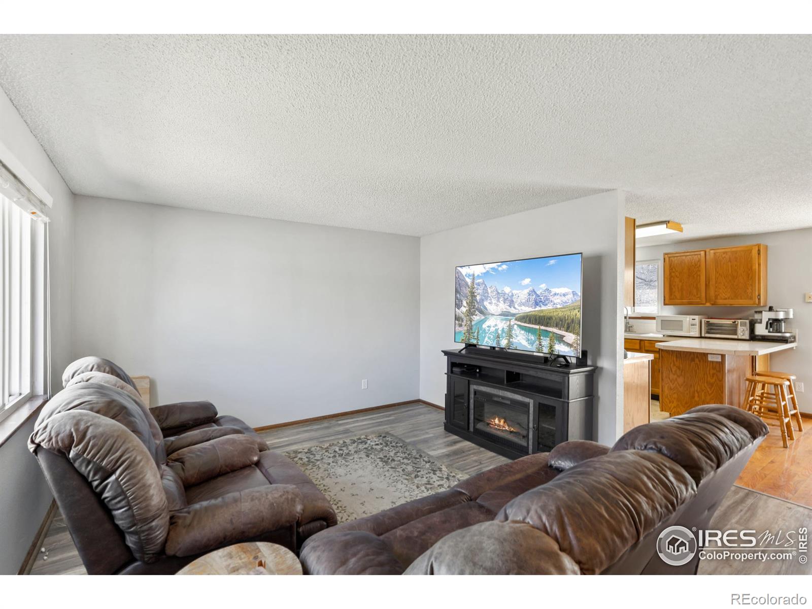 MLS Image #3 for 590  cottonwood place,loveland, Colorado