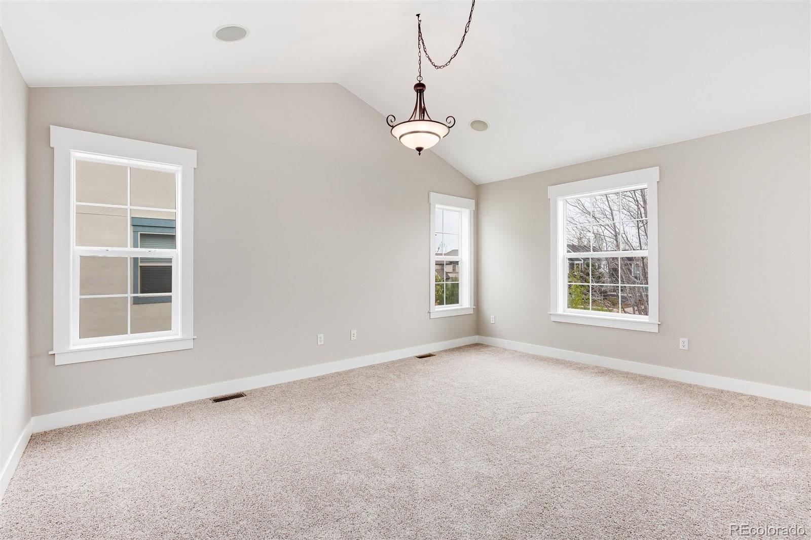 MLS Image #14 for 8681 e 29th avenue,denver, Colorado