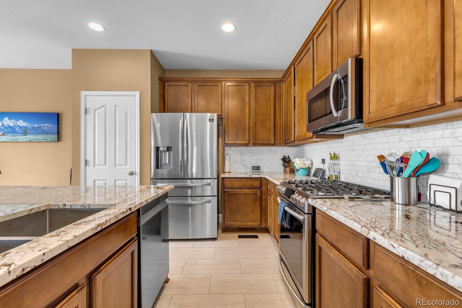 MLS Image #2 for 1909 w 52nd place,denver, Colorado