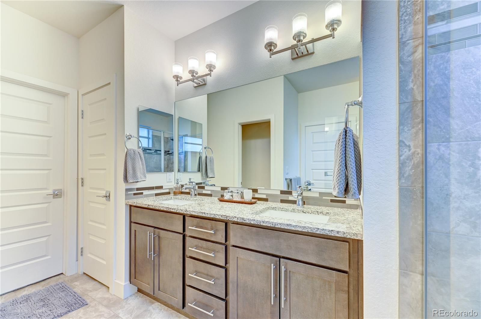 MLS Image #20 for 12481 w virginia avenue,lakewood, Colorado