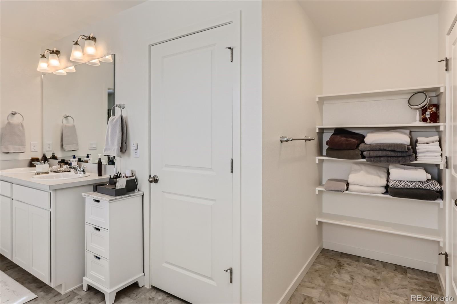 MLS Image #14 for 2517  osprey way,johnstown, Colorado