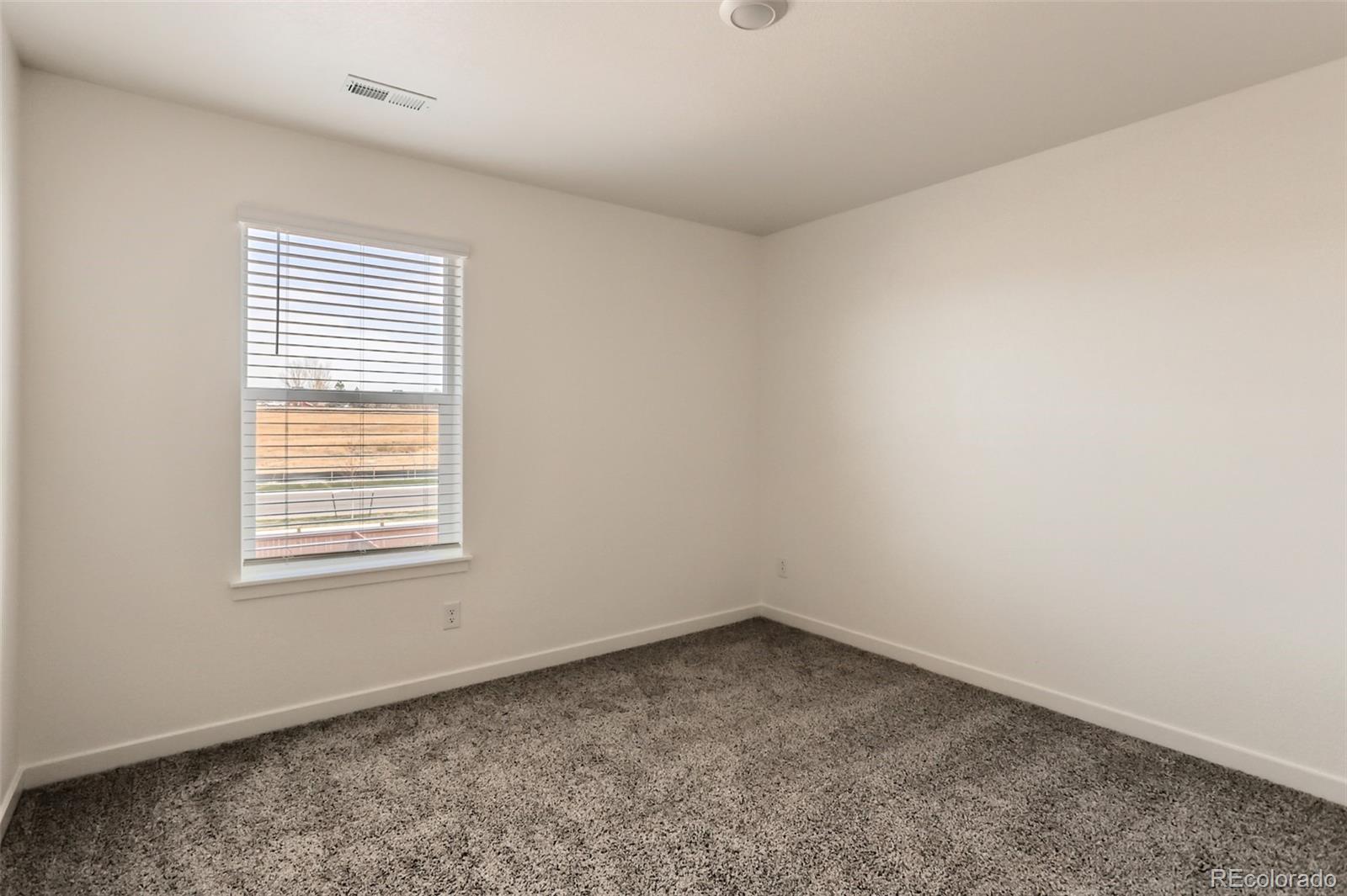 MLS Image #15 for 2517  osprey way,johnstown, Colorado