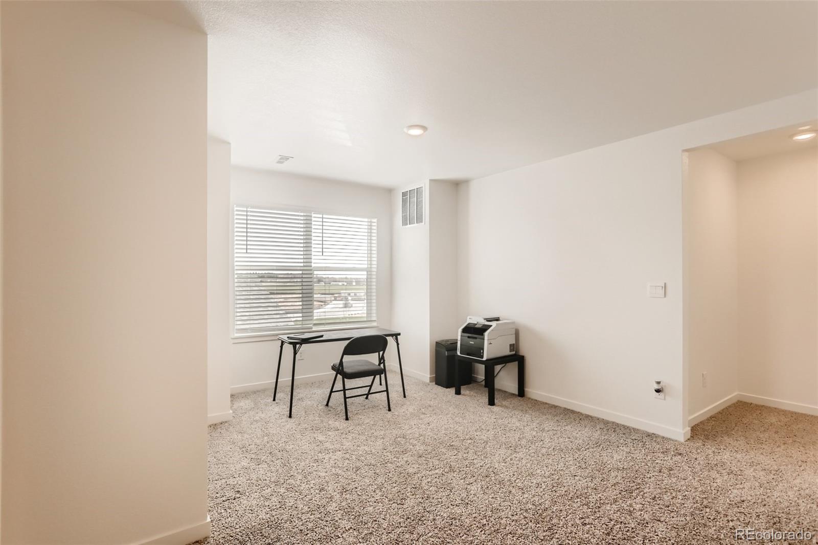 MLS Image #19 for 2517  osprey way,johnstown, Colorado