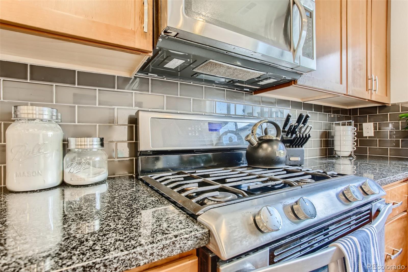 MLS Image #10 for 15559 w baker avenue,lakewood, Colorado
