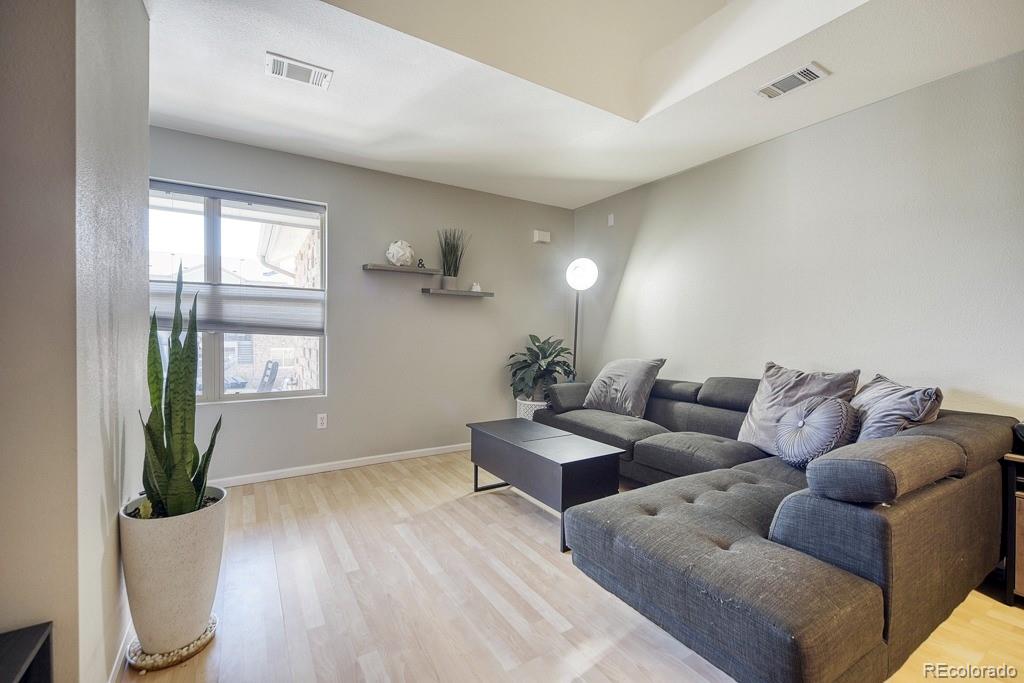 MLS Image #4 for 18681 e water drive,aurora, Colorado