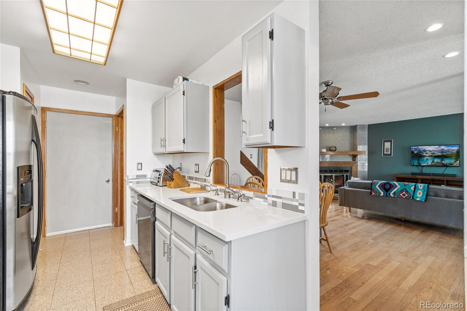 MLS Image #6 for 1956 s balsam street,lakewood, Colorado