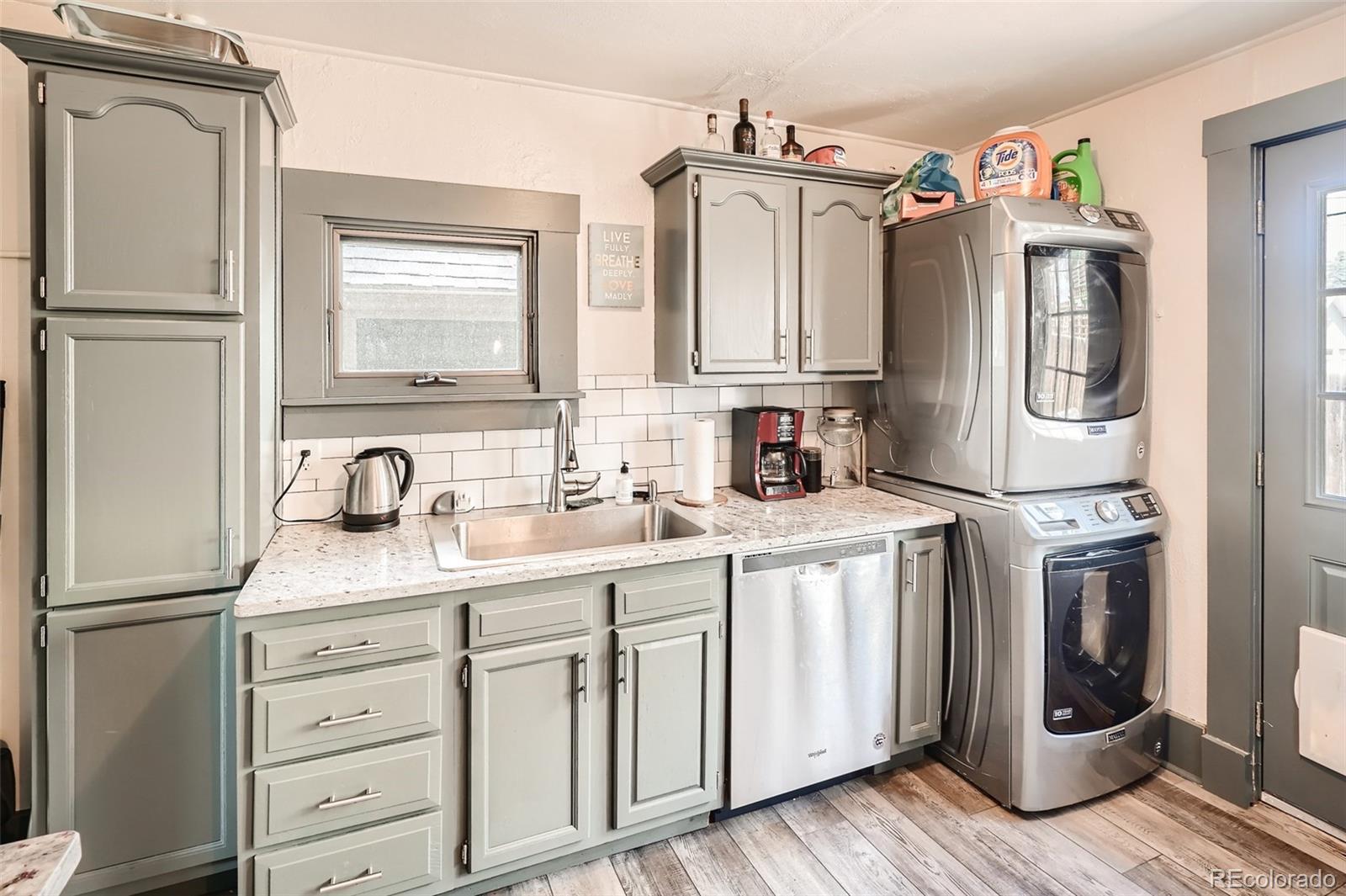 MLS Image #12 for 818 e dale street,colorado springs, Colorado