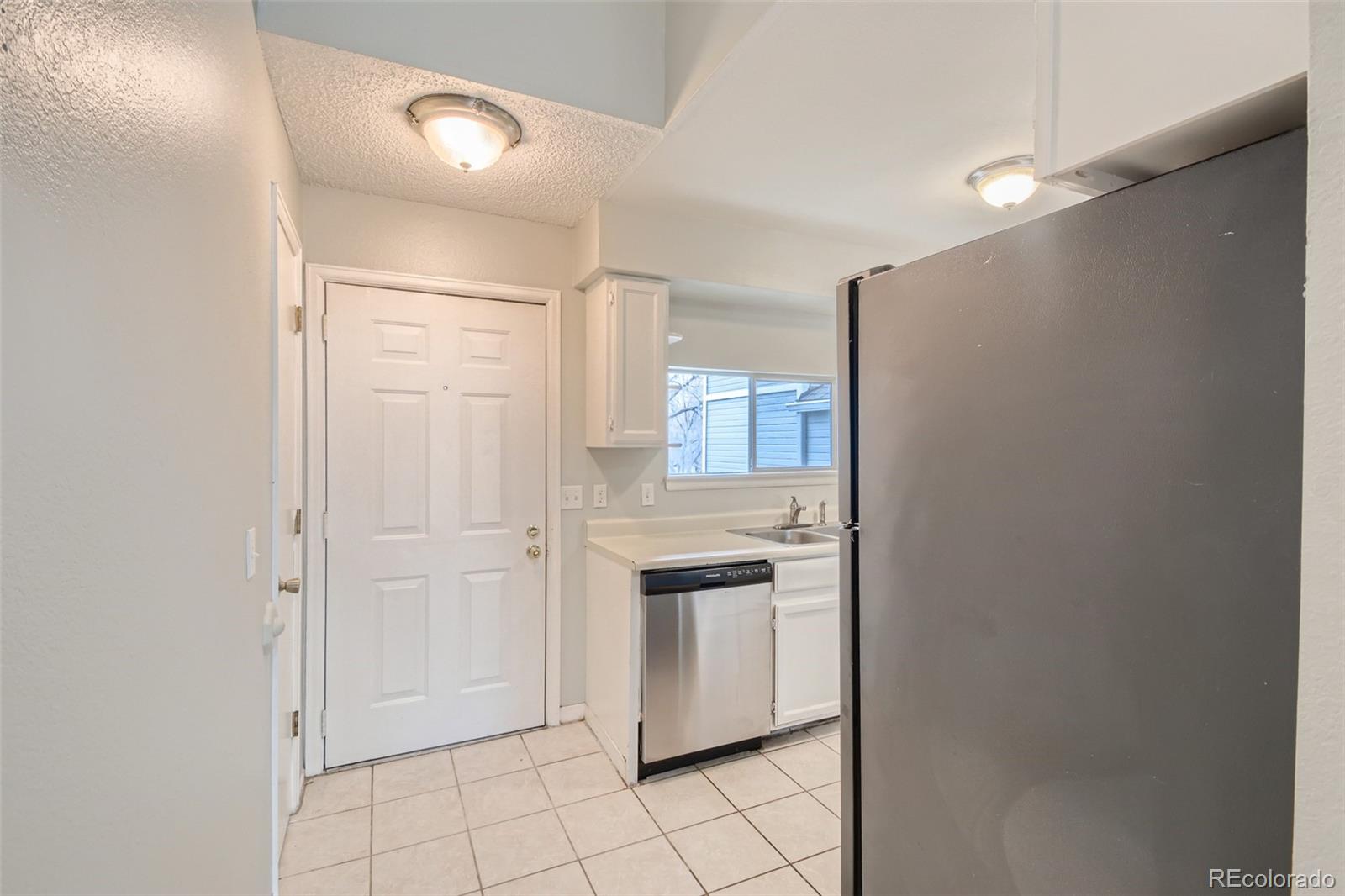 MLS Image #3 for 4480 s pitkin street,aurora, Colorado