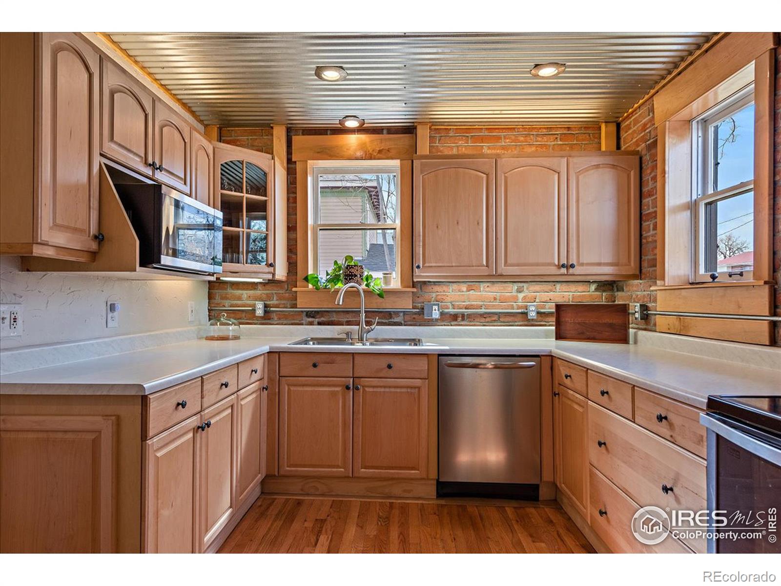 MLS Image #14 for 539 e 7th street,loveland, Colorado
