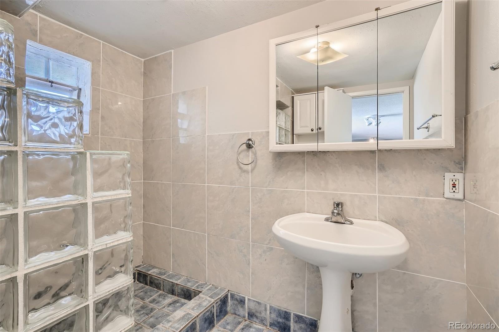 MLS Image #21 for 1345  overhill road,golden, Colorado