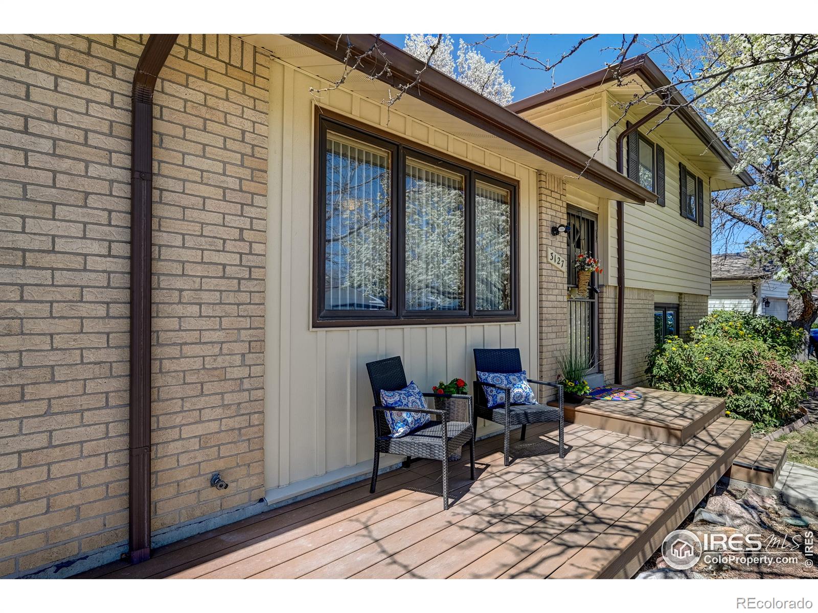 MLS Image #2 for 3127 s emporia court,denver, Colorado