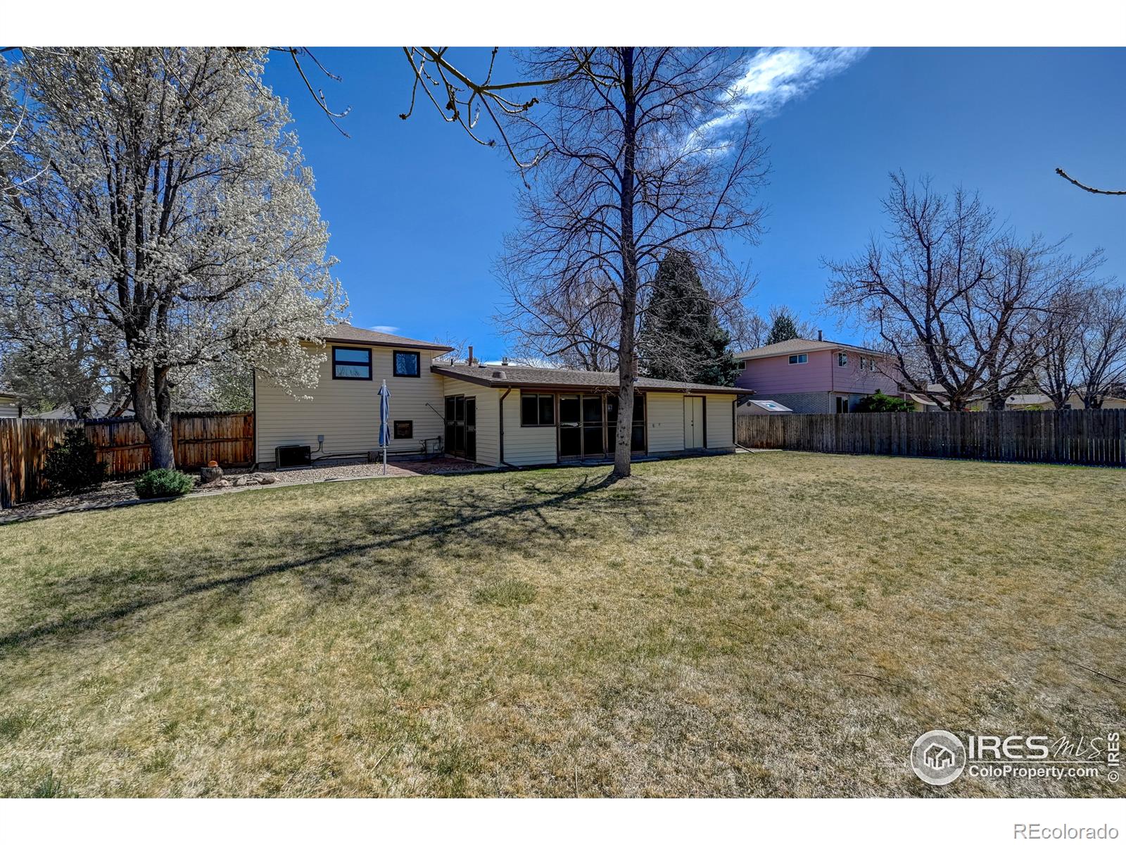 MLS Image #27 for 3127 s emporia court,denver, Colorado