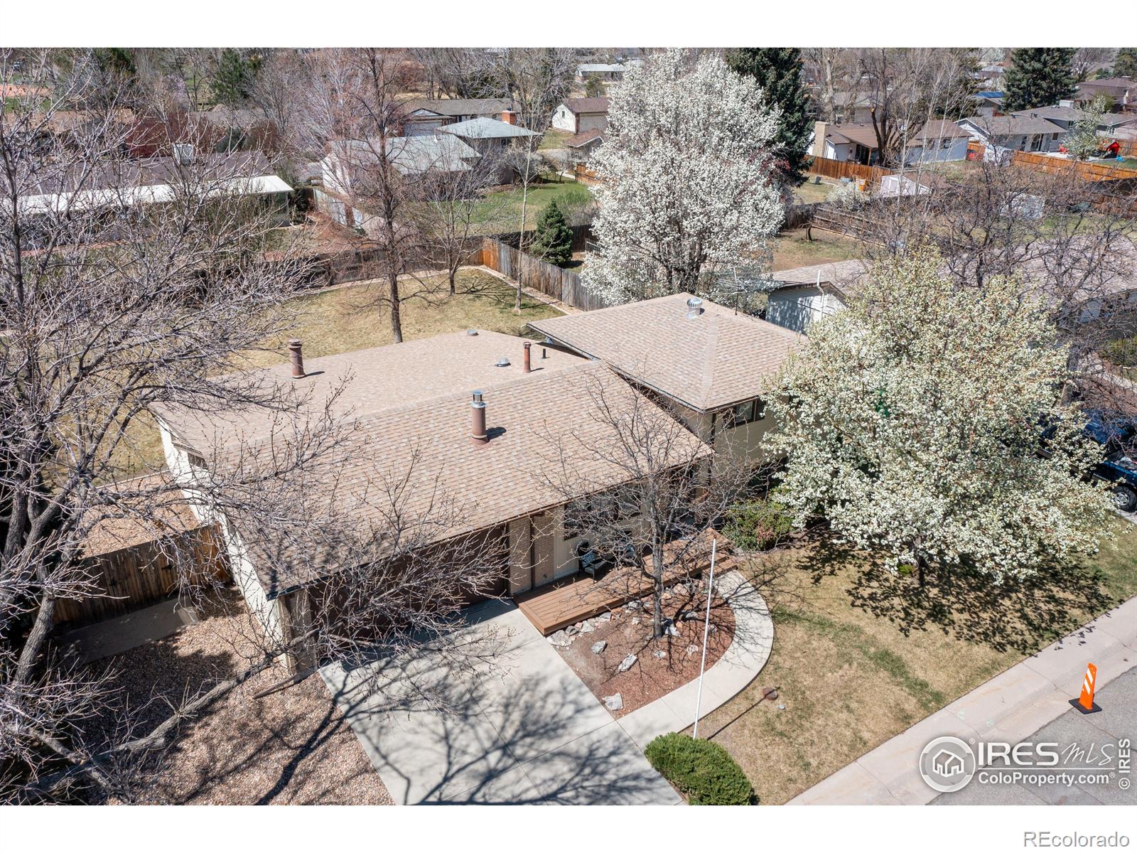 MLS Image #36 for 3127 s emporia court,denver, Colorado